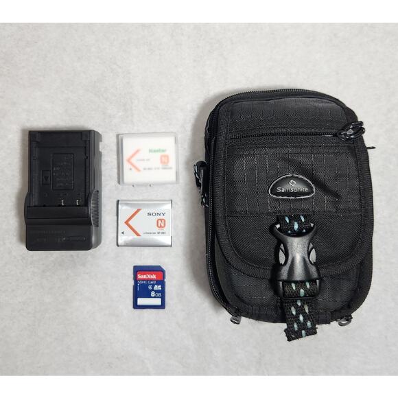 Sony Cyber-Shot DSC-W330 14.1 MP Tested Digital Camera W/ Accessories Pre-owned - Picture 10 of 11